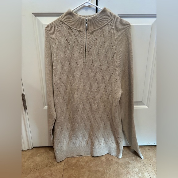 Tommy Bahama Men’s Sweater (Beige-M) - Picture 2 of 6
